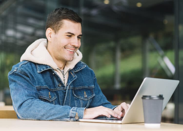 Premier emploi : un accompagnement dès la fin de tes études