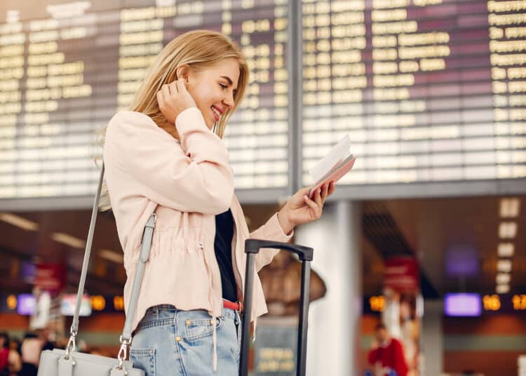 Bon plan étudiant : Comment choper une réduction sur tes billets d’avion avec kiwi.com ?