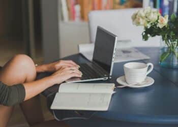 10 tips voor een geslaagd eindwerk (zelfs als je 0 motivatie hebt)