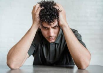 We spreken over de taboe op mentale uitputting bij studenten